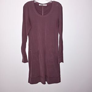 Athleta burguandy dress size medium